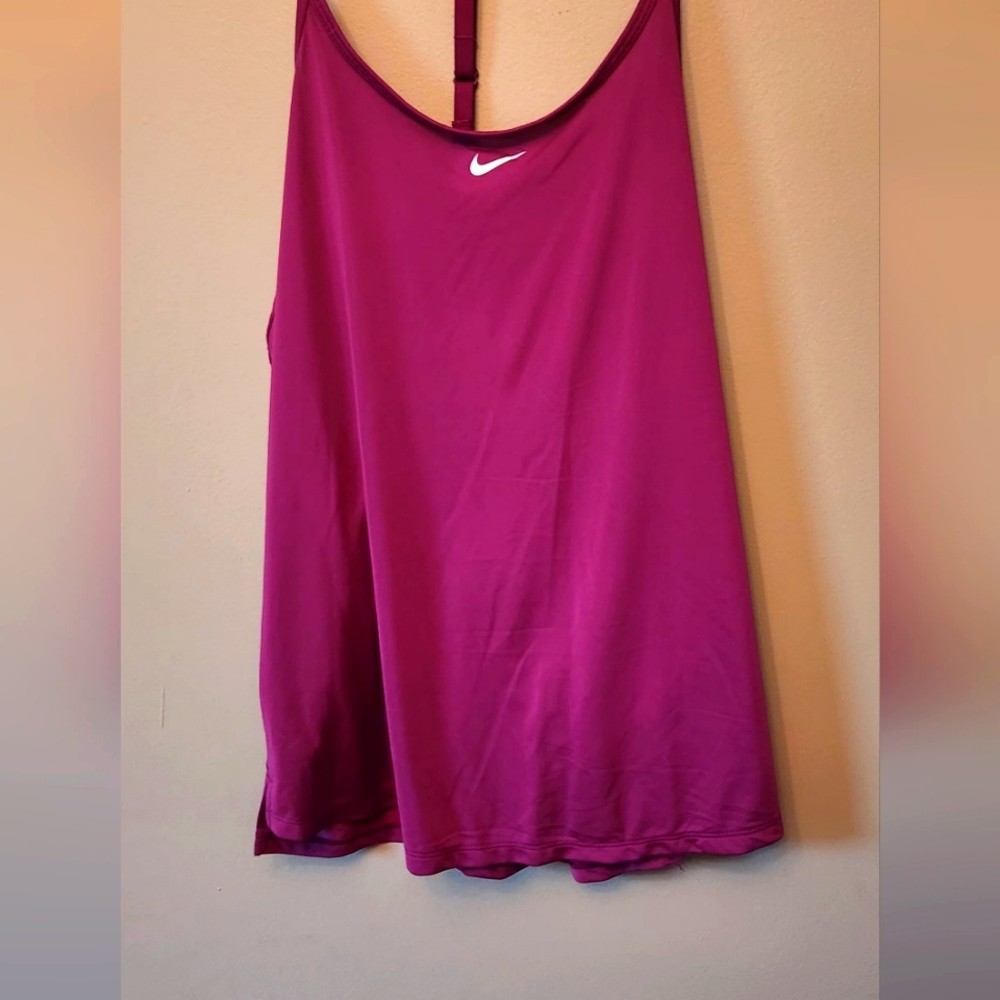 NWT Women's Nike Tank Top XL